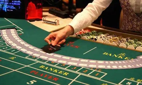 y7777 casino-style game categories displayed on mobile screen